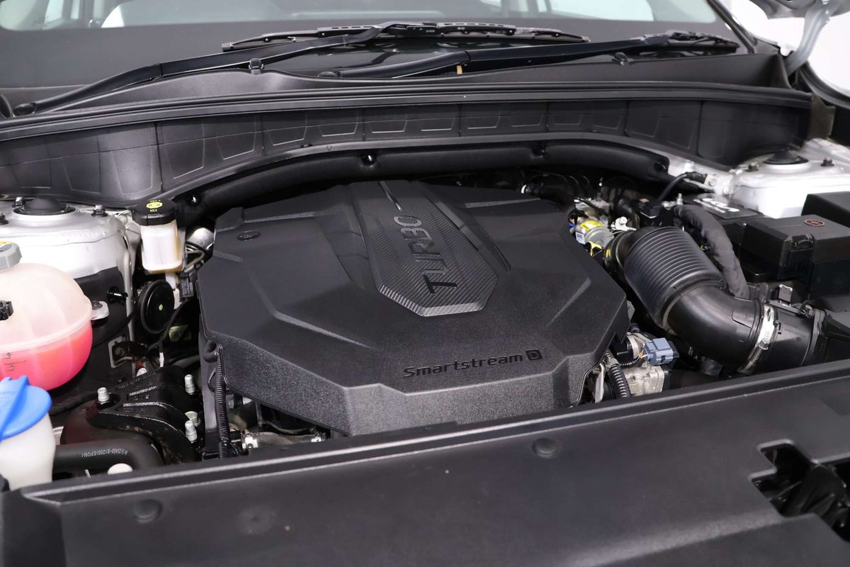 2022 Kia Sorento Sport MQ4