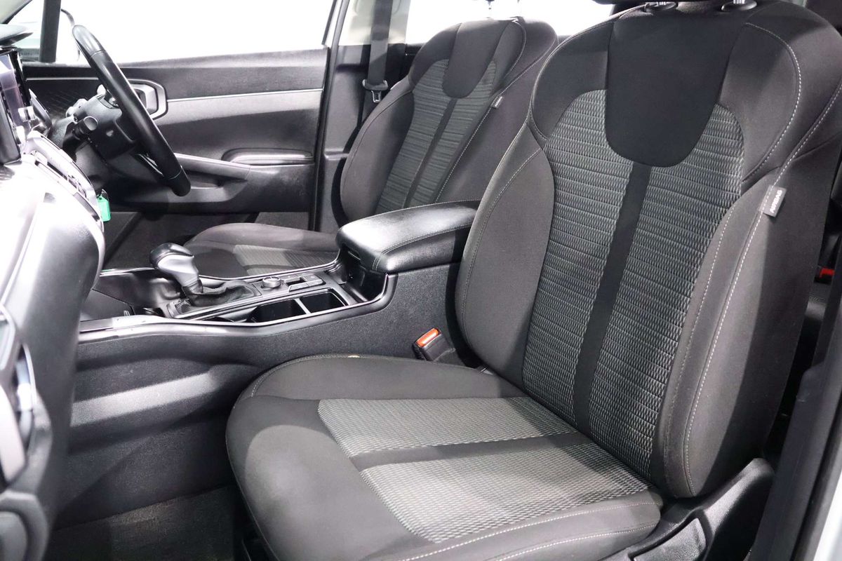 2022 Kia Sorento Sport MQ4