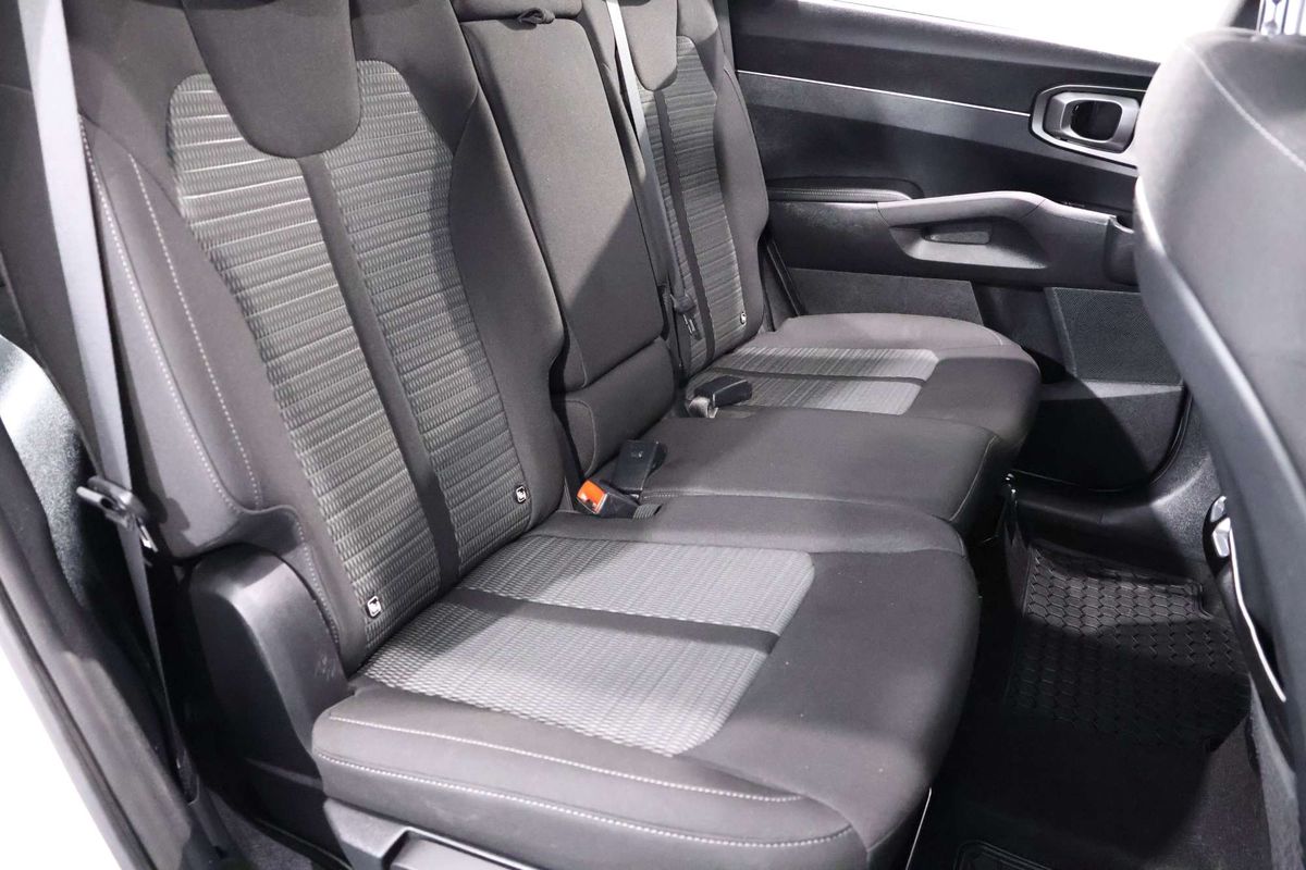 2022 Kia Sorento Sport MQ4