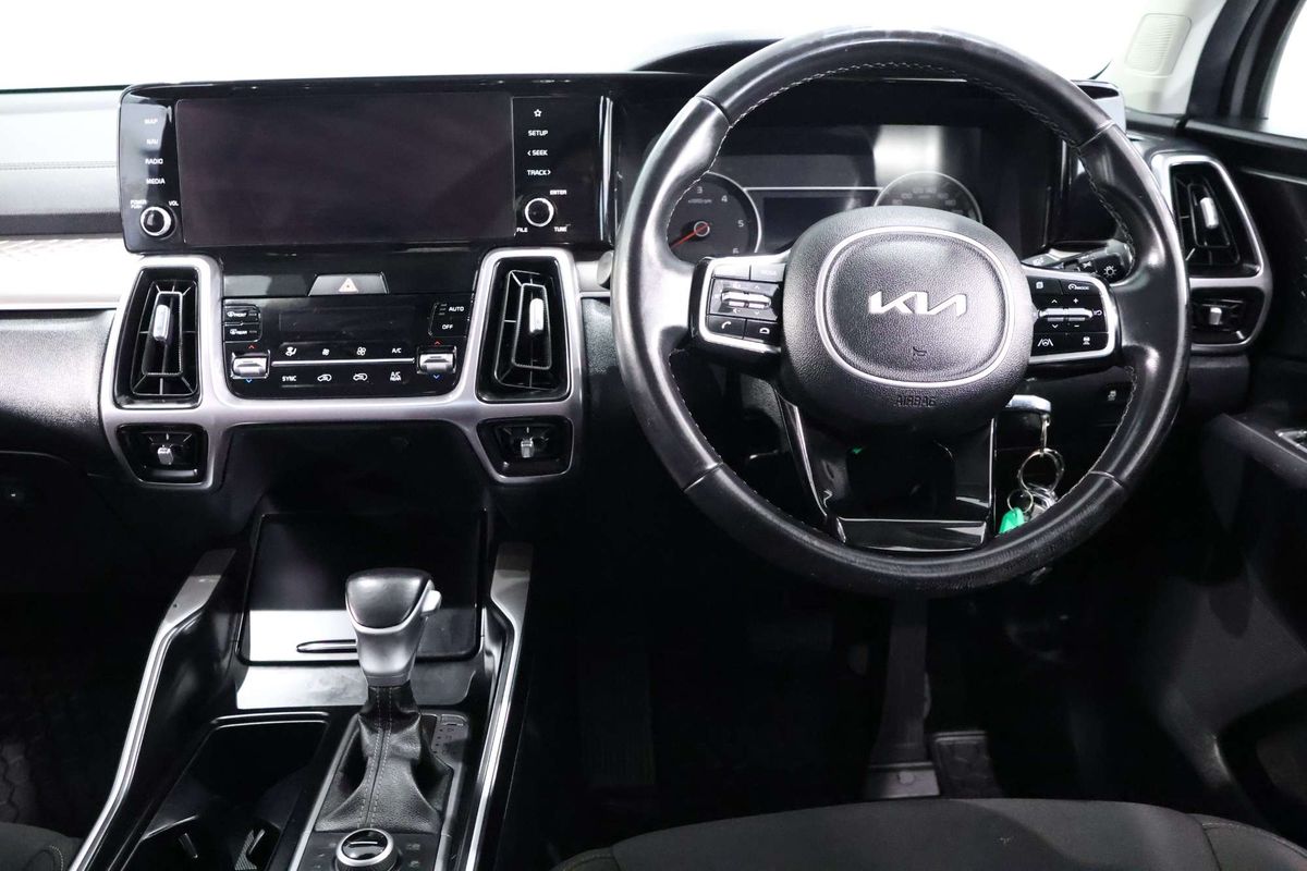 2022 Kia Sorento Sport MQ4