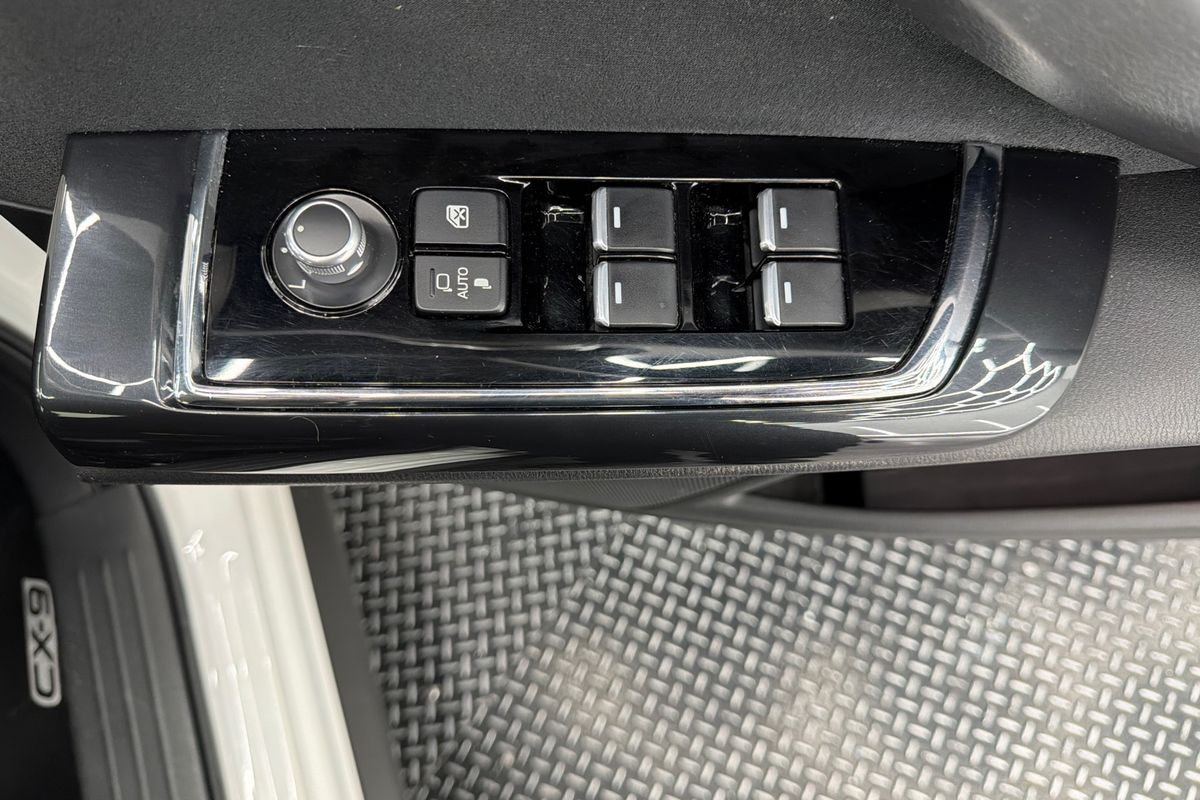2018 Mazda CX-9 Sport TC