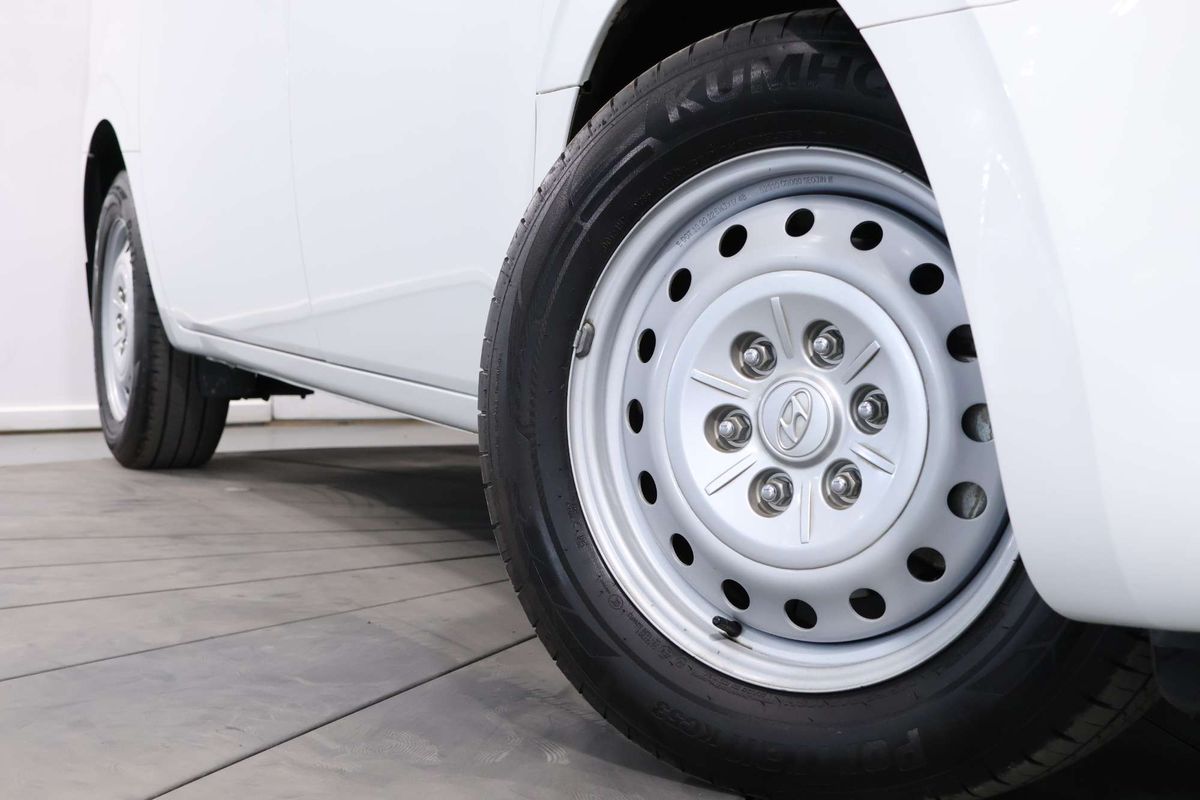 2022 Hyundai STARIA LOAD US4.V1