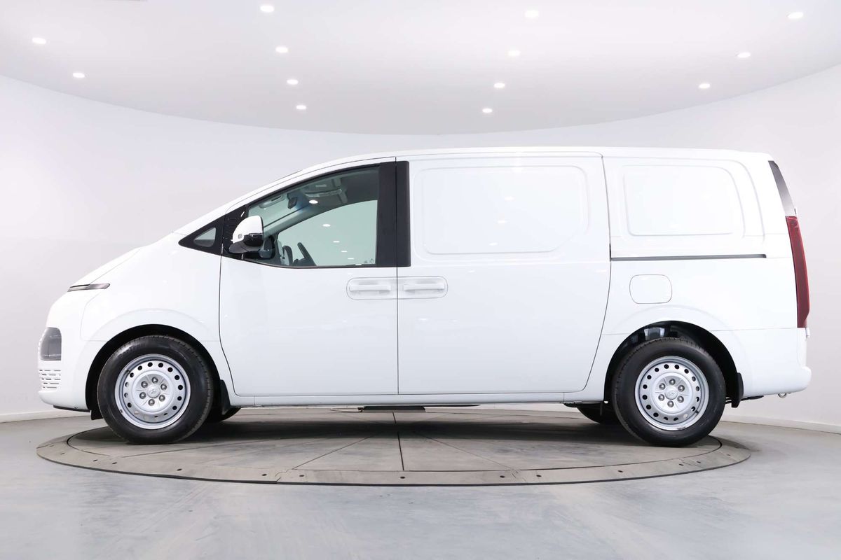 2022 Hyundai STARIA LOAD US4.V1