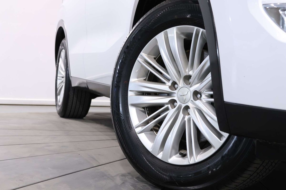 2024 Mitsubishi Outlander LS ZM