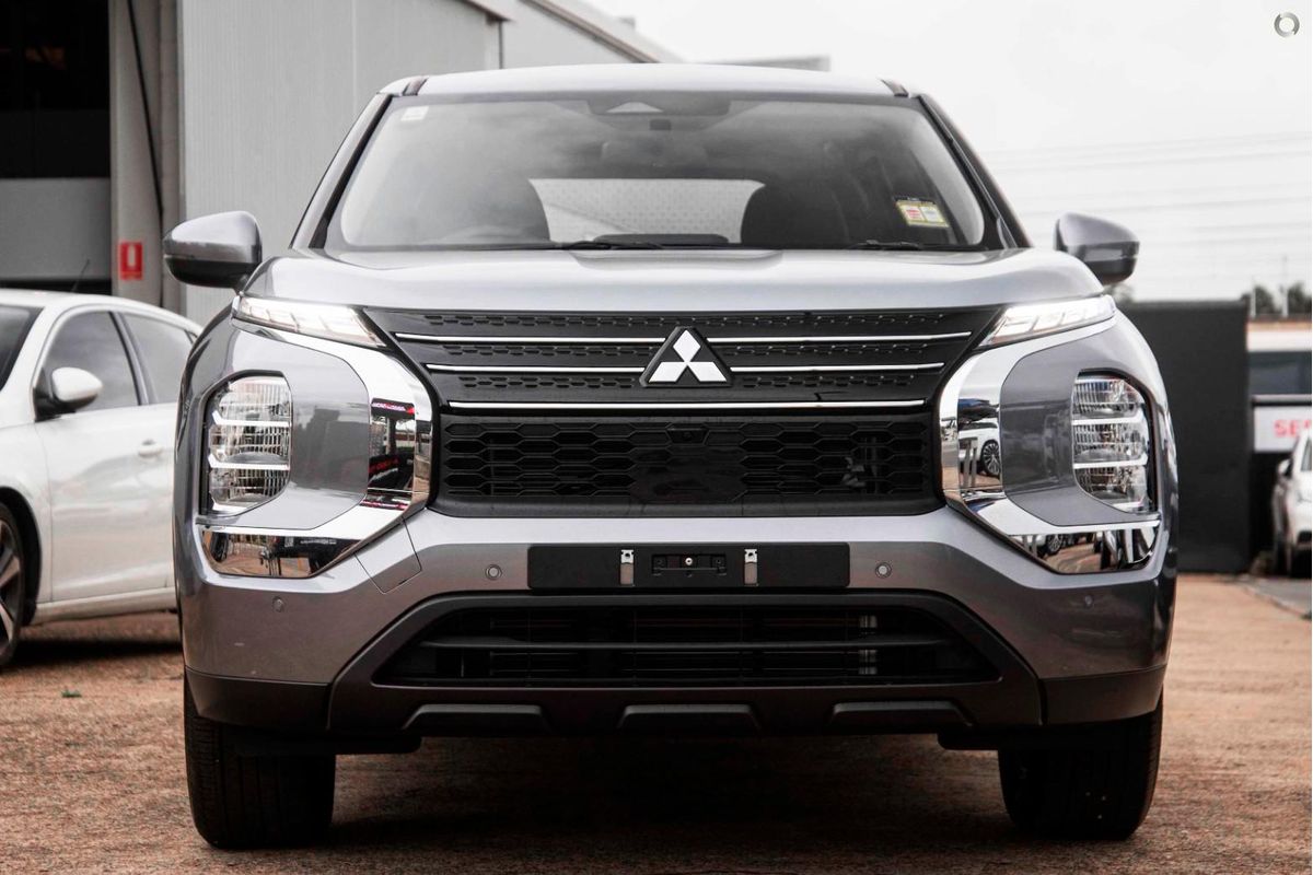 2021 Mitsubishi Outlander ES ZM