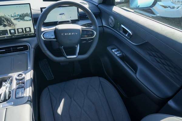 2026 Chery Tiggo 8 Super Hybrid Ultimate T31 thumb-16