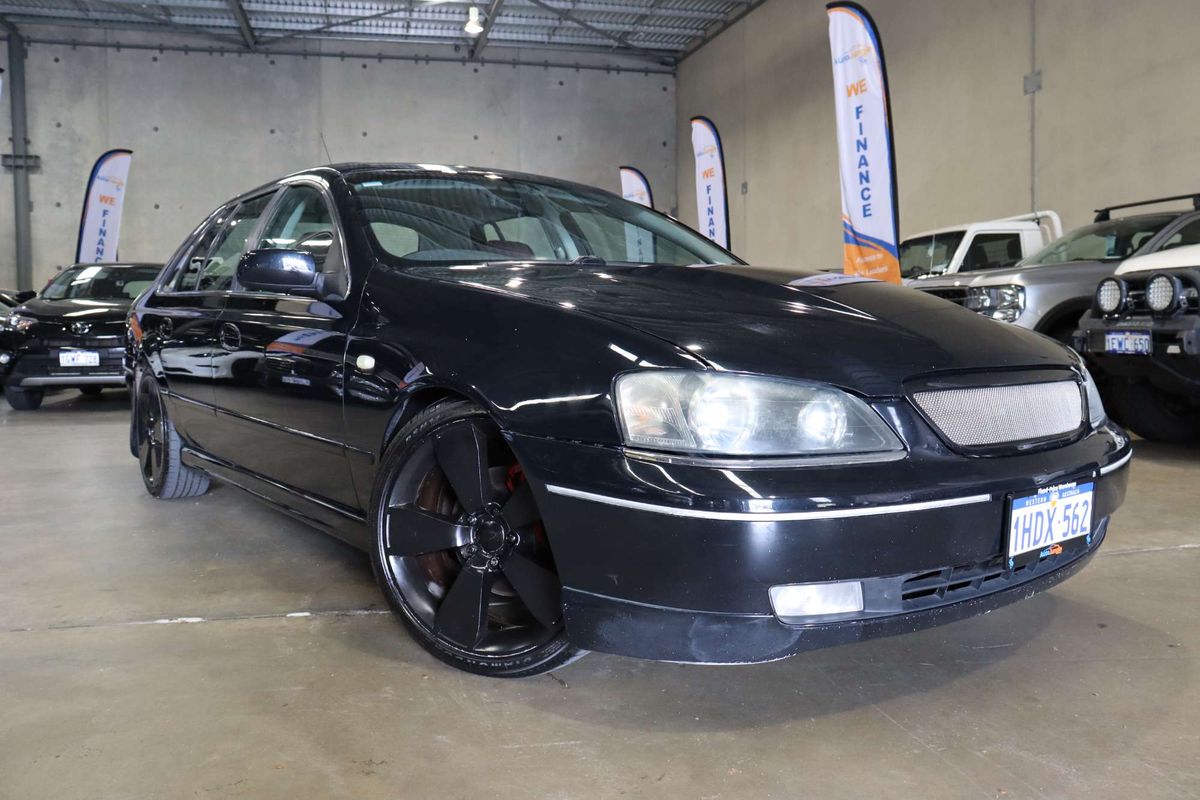 2004 Ford Fairlane G220 BA