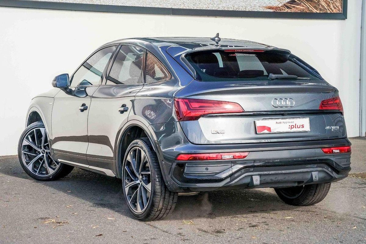 2022 Audi Q5 45 TFSI S line FY