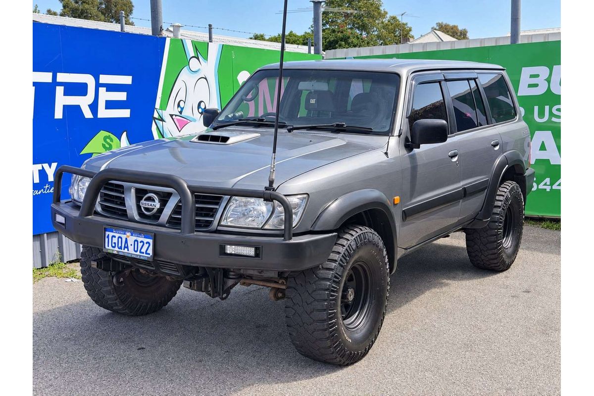 2004 Nissan Patrol ST GU IV