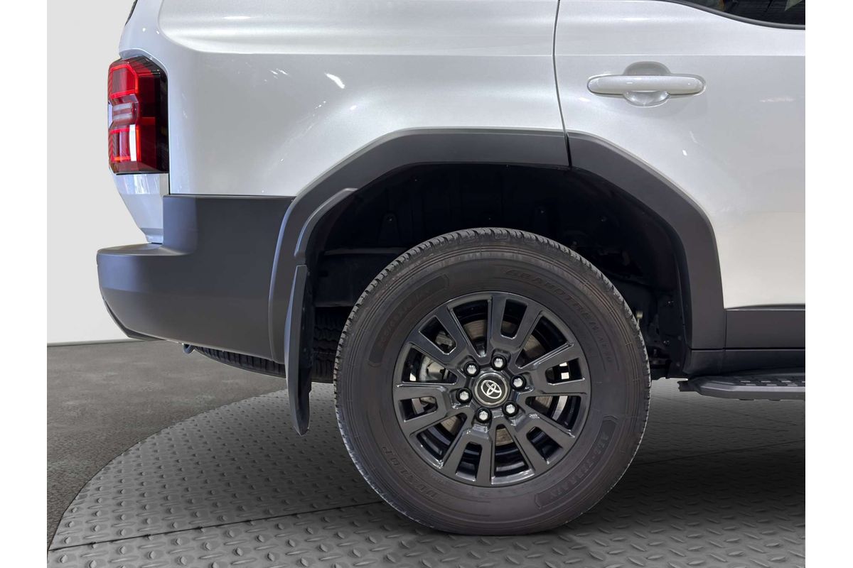 2024 Toyota Landcruiser Prado GXL GDJ251R image 24