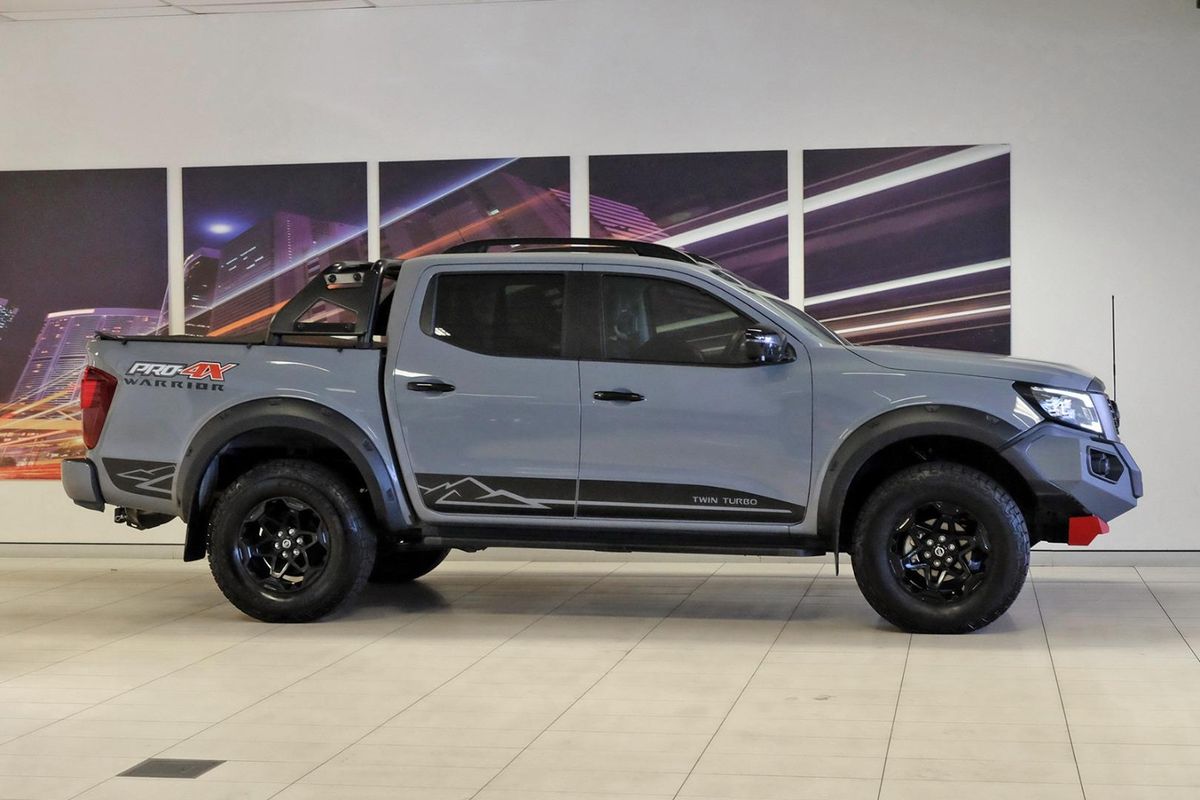 2024 Nissan Navara PRO-4X Warrior D23 4X4 image 3