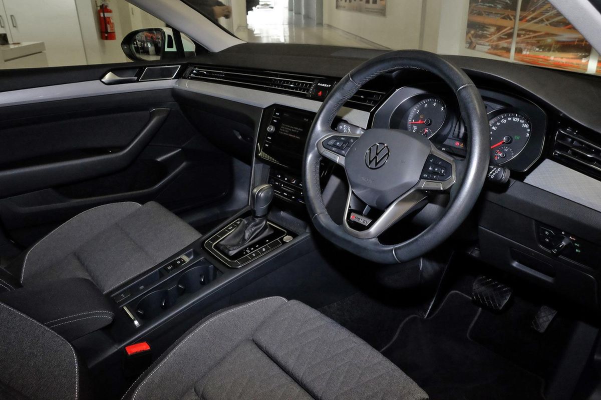 2023 Volkswagen Passat 206TSI Proline B8 image 7