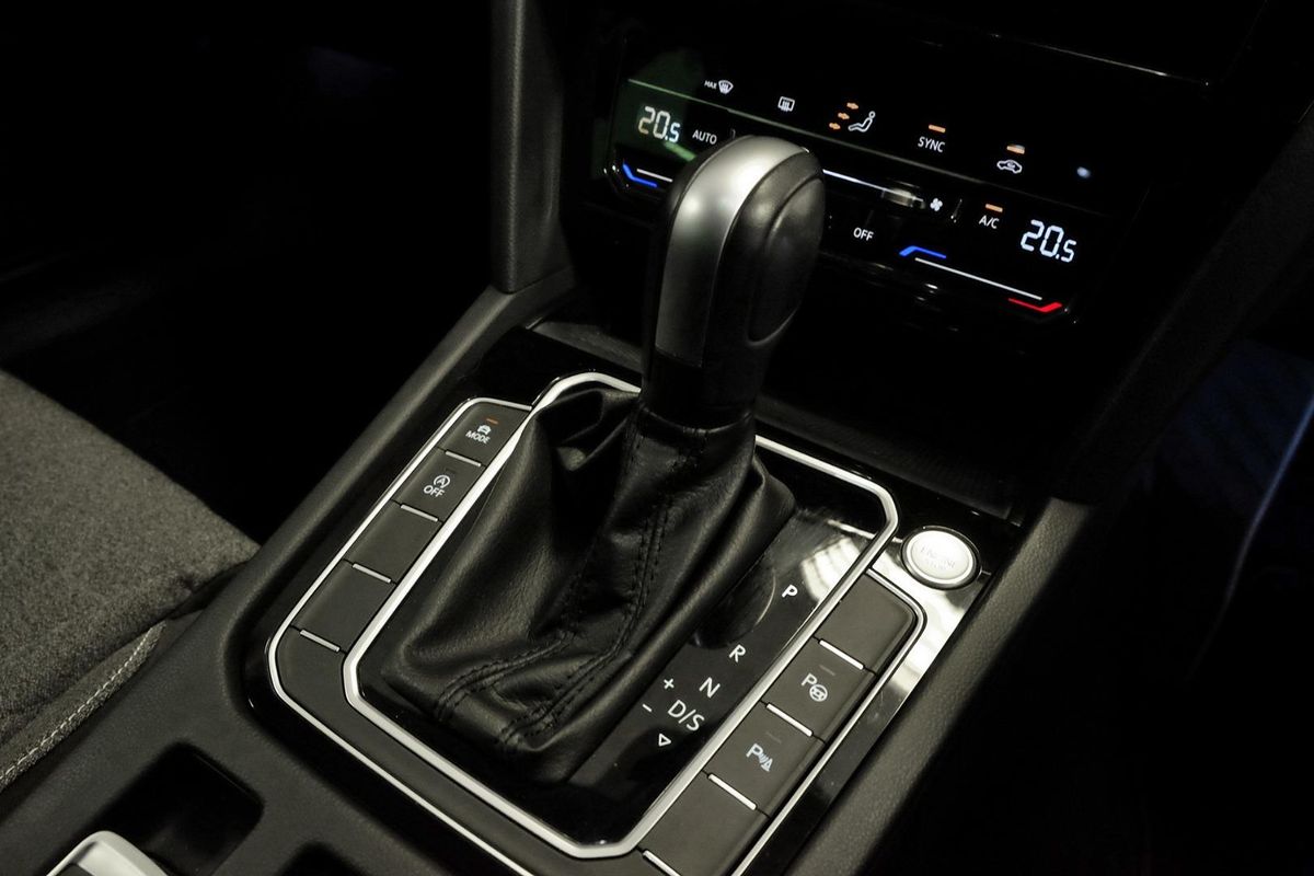 2023 Volkswagen Passat 206TSI Proline B8 image 11