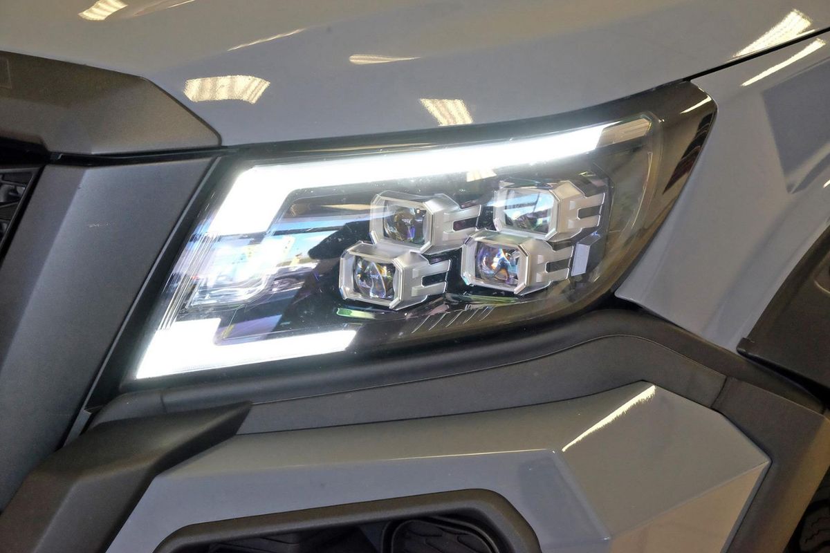 2024 Nissan Navara PRO-4X Warrior D23 4X4 image 18