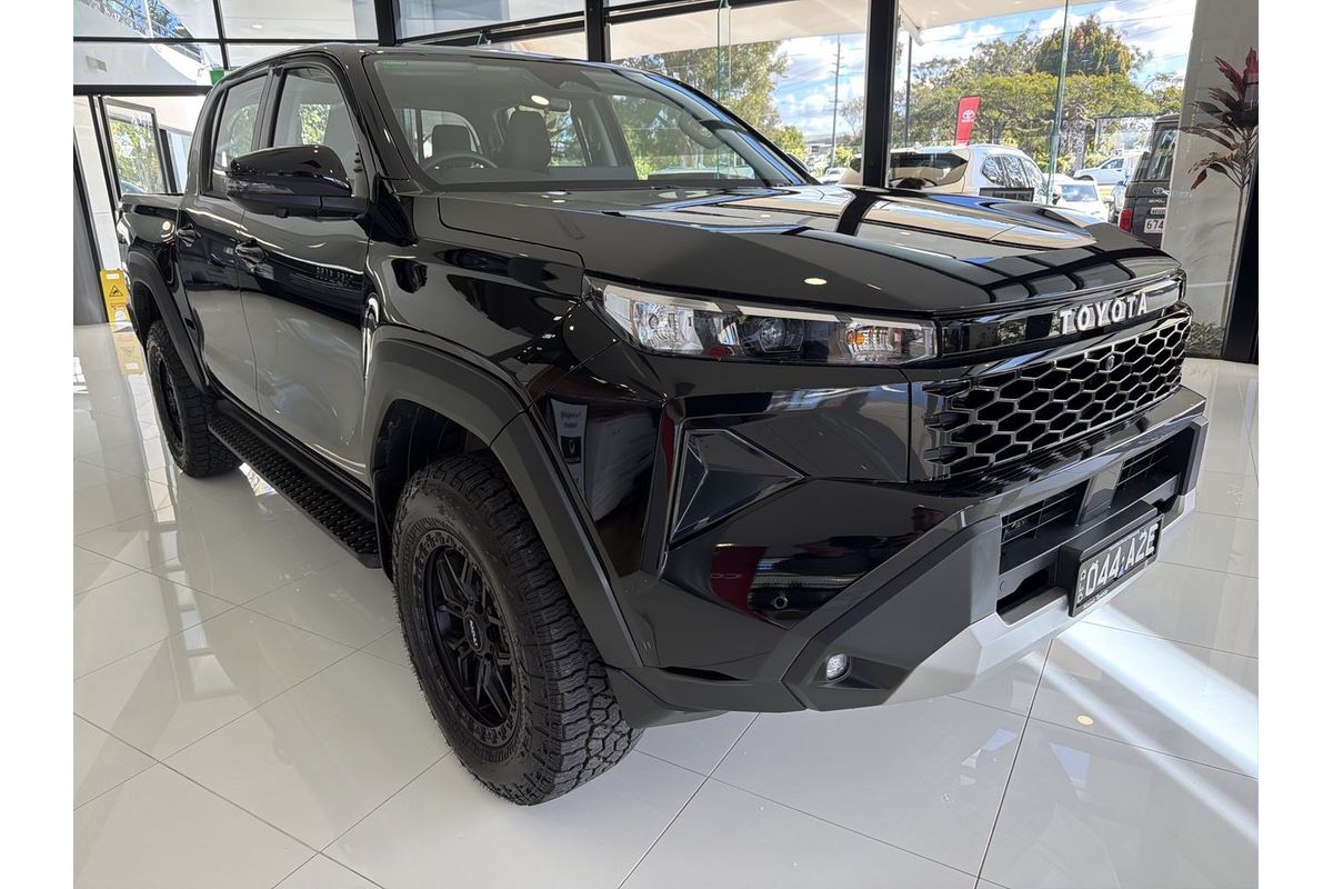 2025 Toyota Hilux SR 48V GUN227R 4X4
