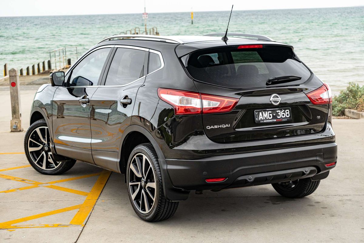 2017 Nissan QASHQAI Ti J11