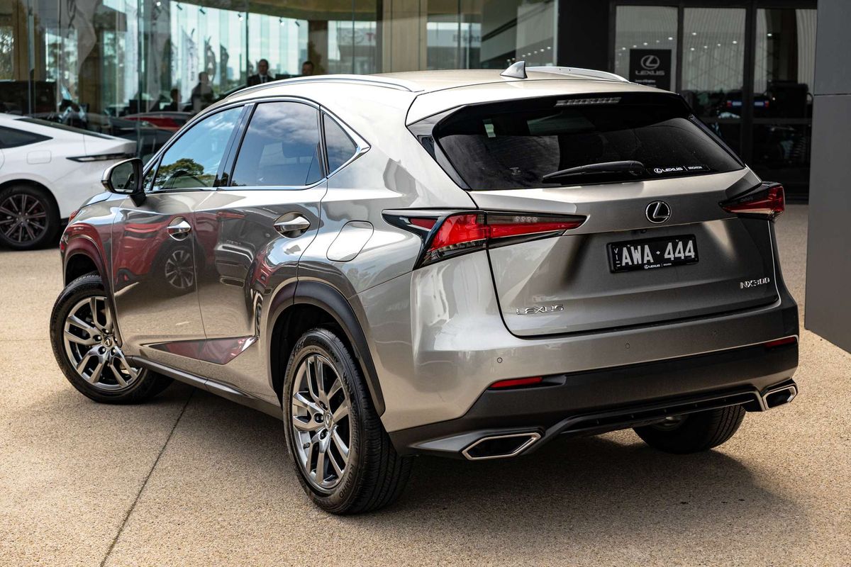 2018 Lexus NX NX300 Luxury AGZ10R