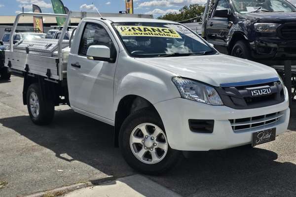 2016 Isuzu D-MAX SX High Ride Rear Wheel Drive