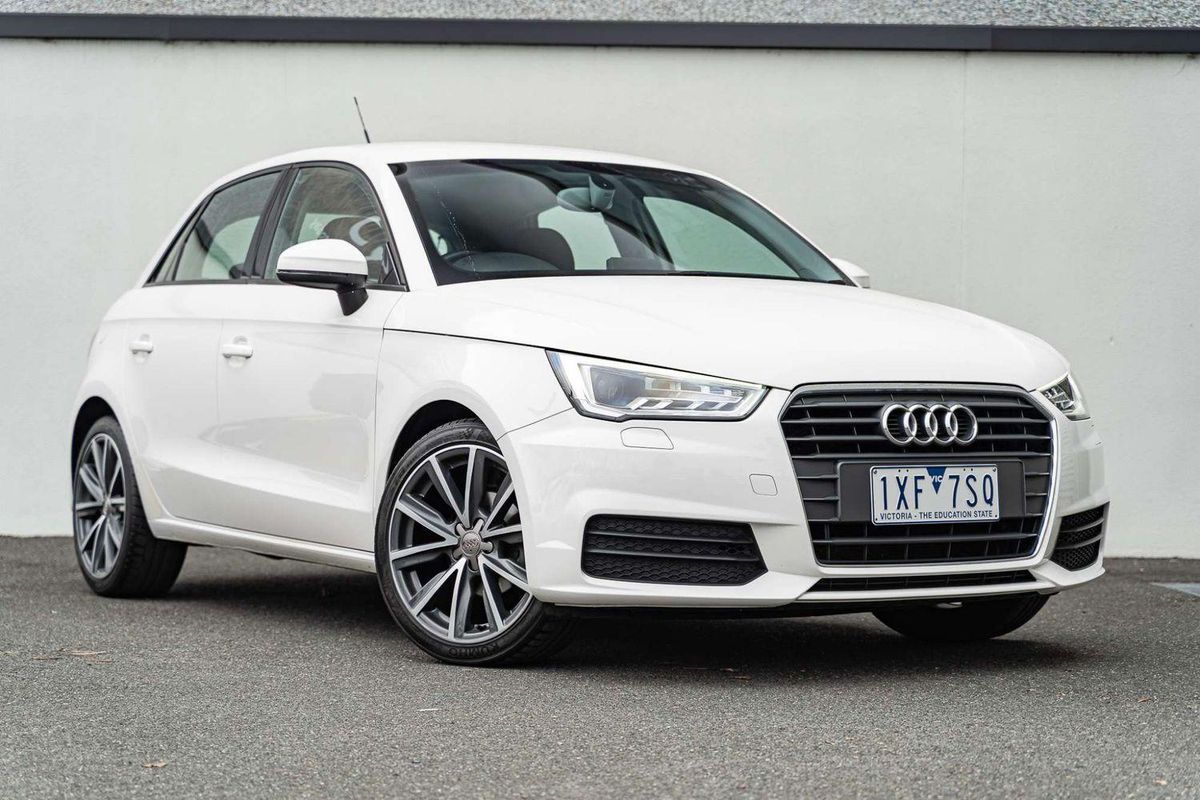 2015 Audi A1 8X