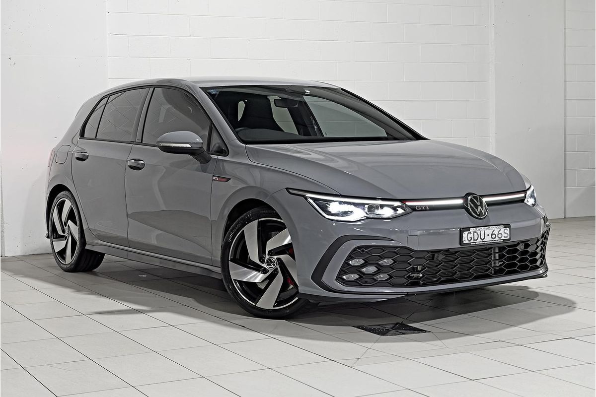 2023 Volkswagen Golf GTI 8