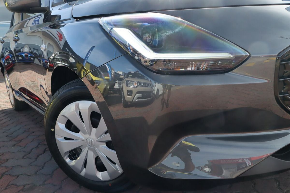 2026 Suzuki Swift Hybrid UZ