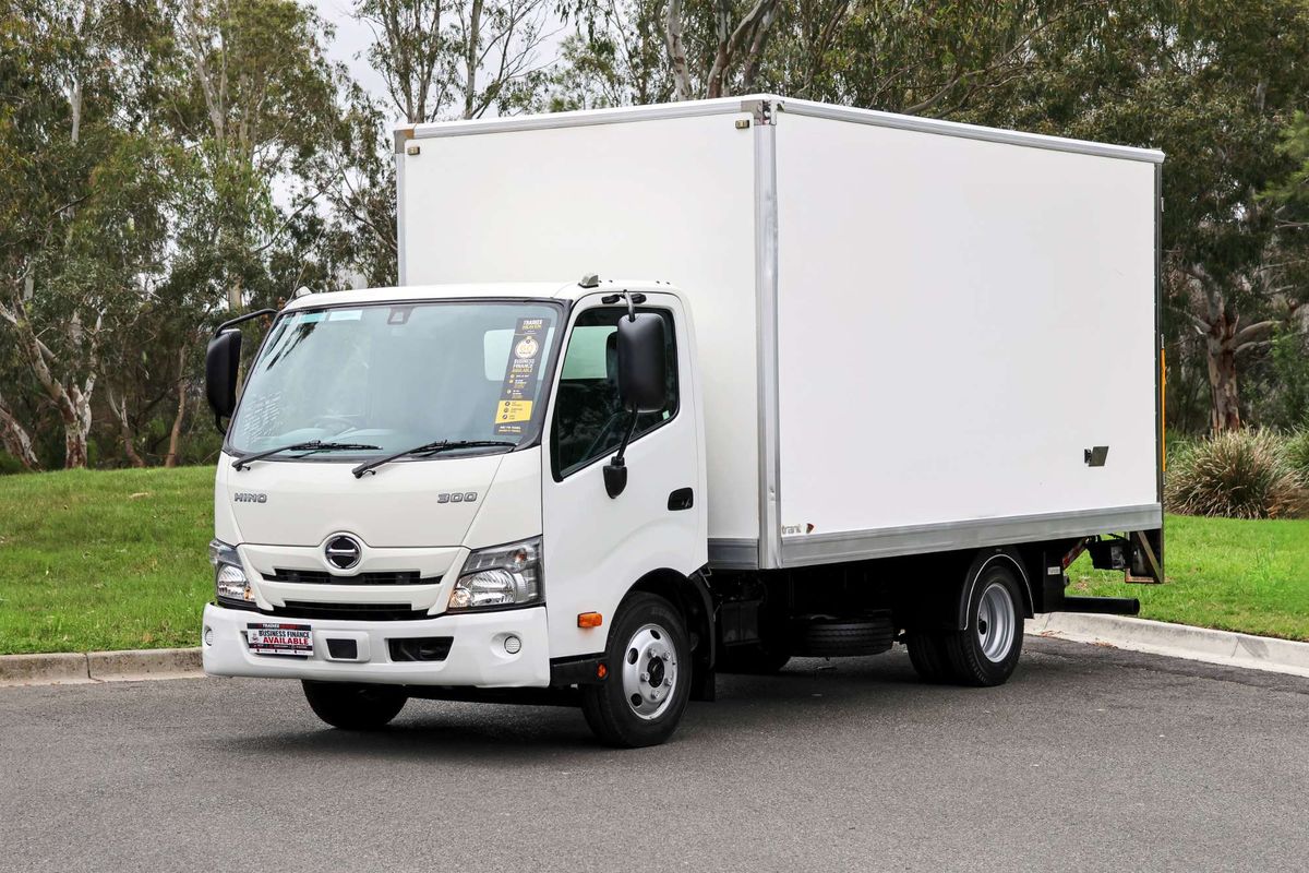2021 Hino 300 Series 616 MWB