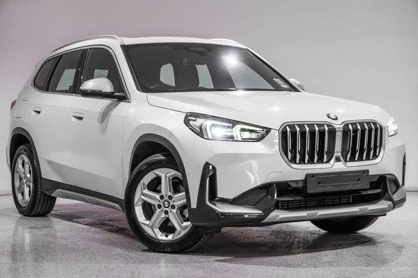 2023 BMW X1 sDrive18i U11
