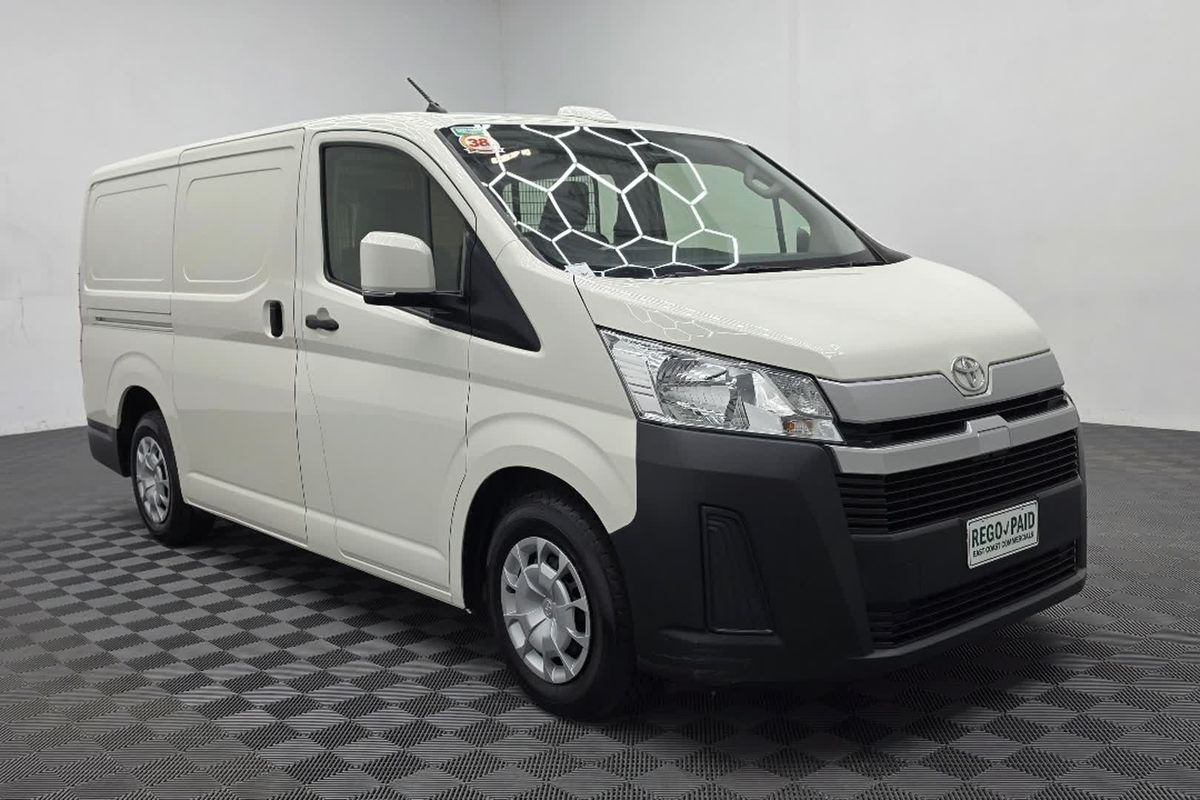 2022 Toyota Hiace GDH300R LWB