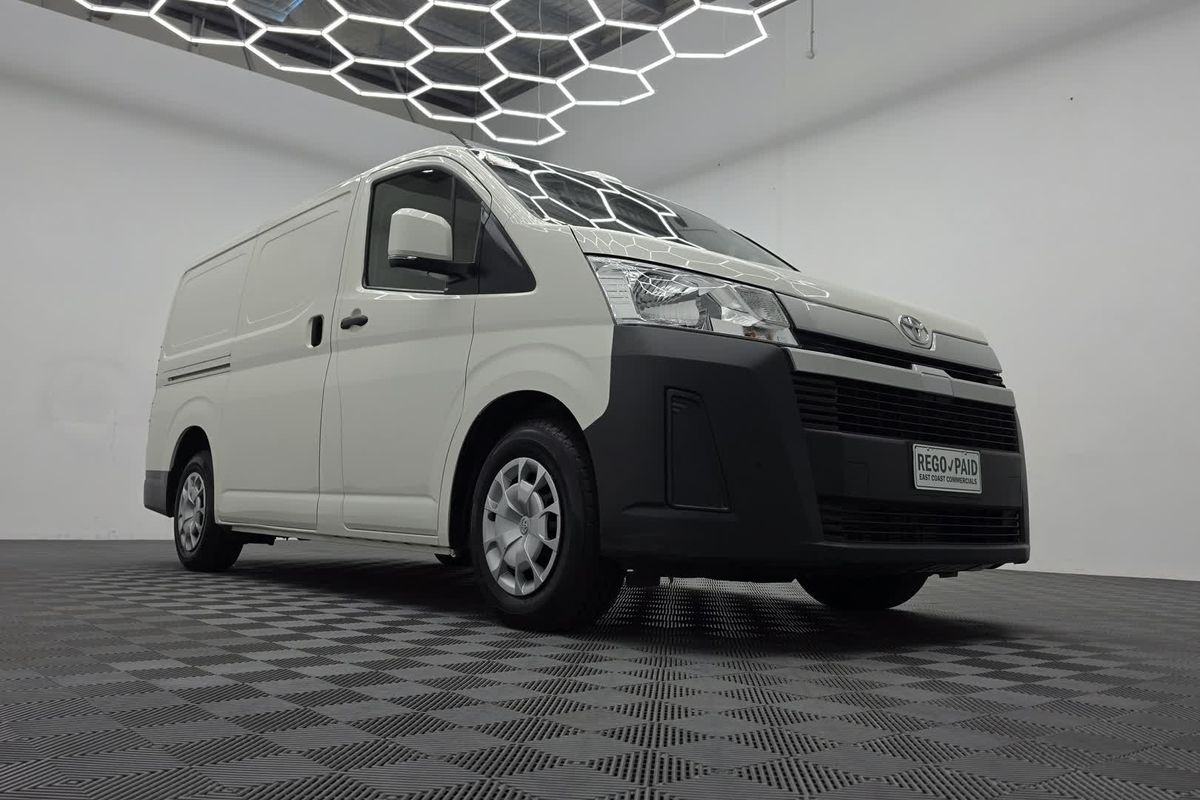 2022 Toyota Hiace GDH300R LWB
