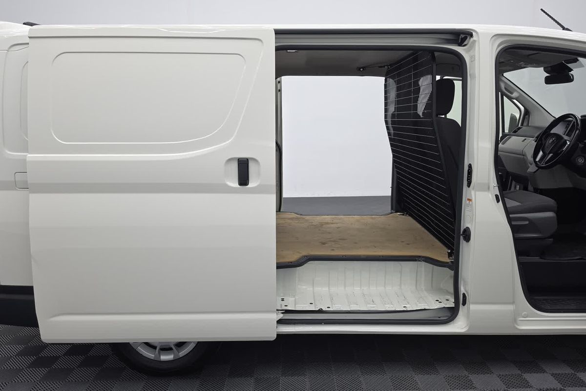 2022 Toyota Hiace GDH300R LWB