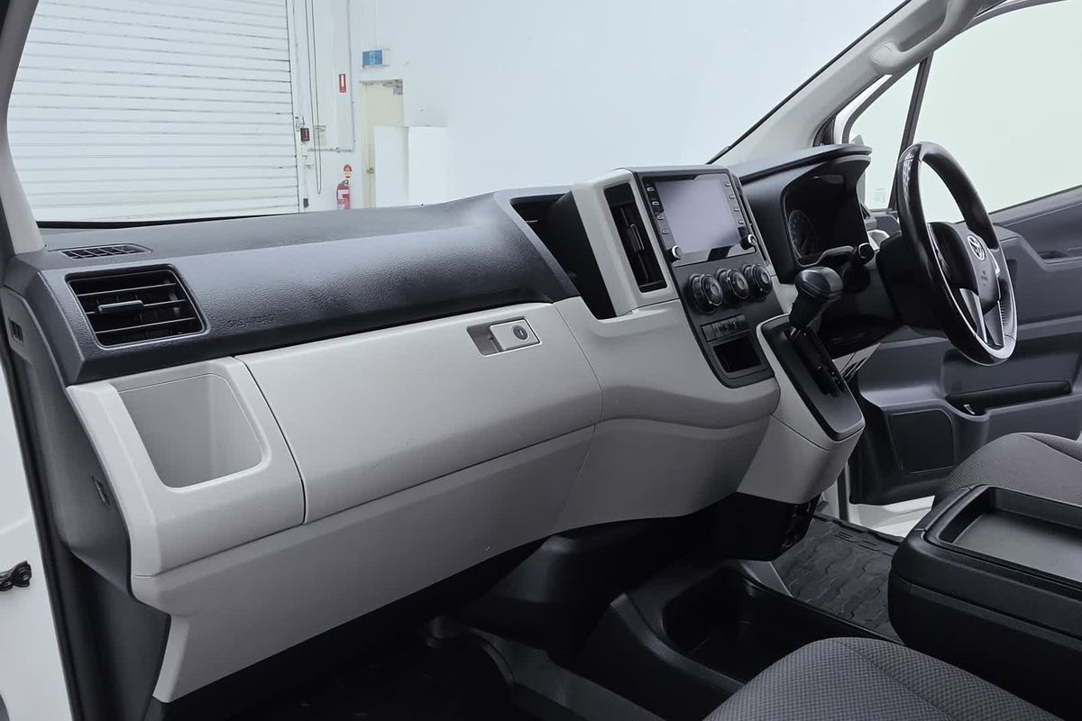 2022 Toyota Hiace GDH300R LWB