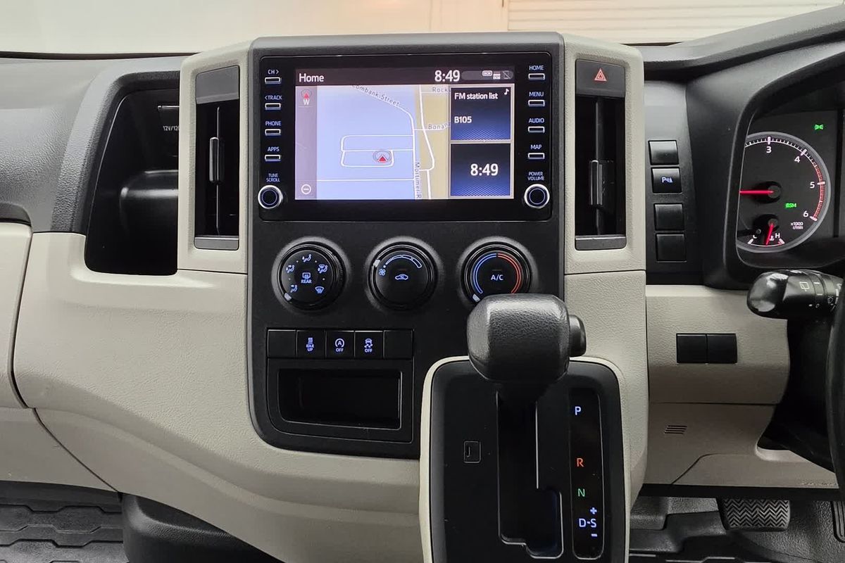 2022 Toyota Hiace GDH300R LWB