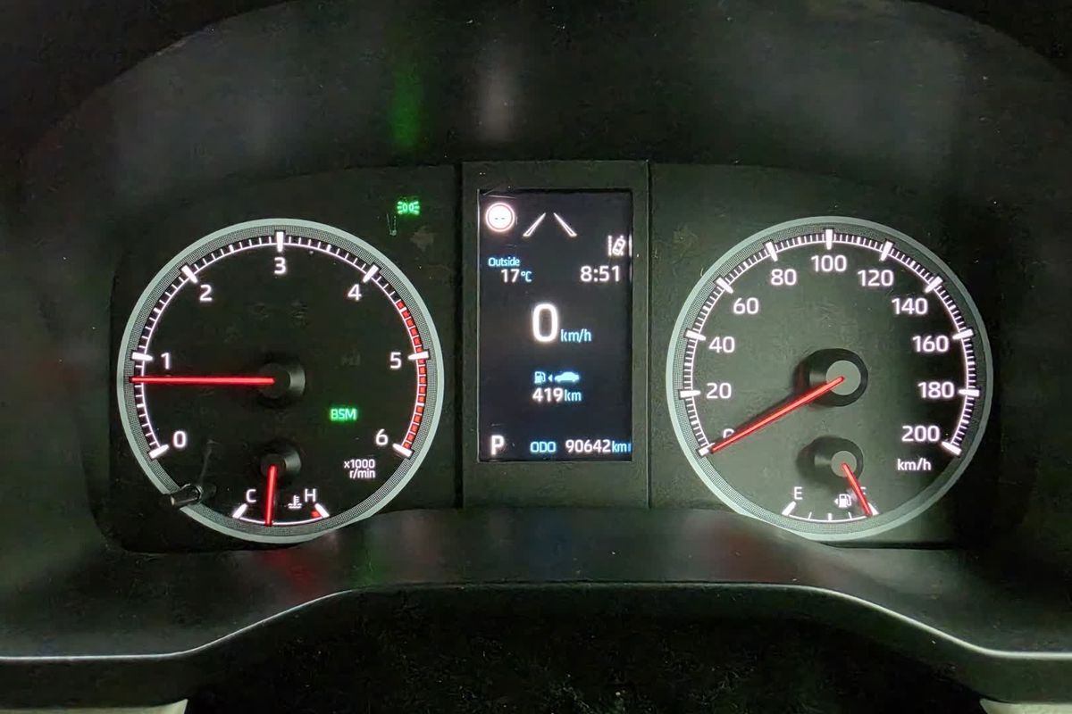 2022 Toyota Hiace GDH300R LWB