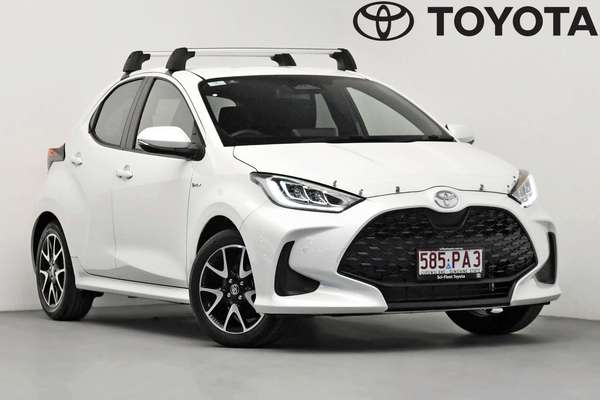 2025 Toyota Yaris SX Hybrid MXPH10R
