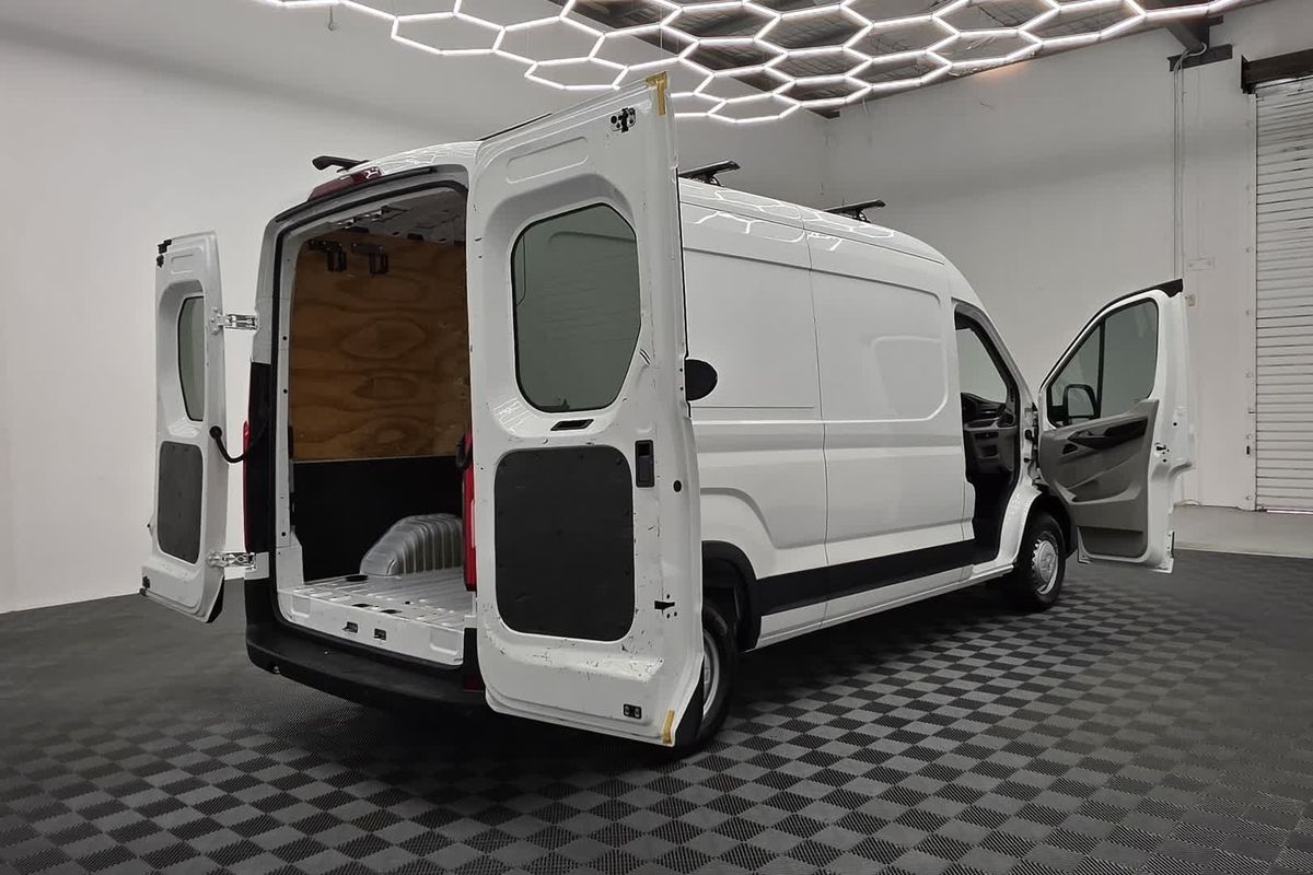 2023 LDV Deliver 9 MWB Mid Roof MWB Mid Roof