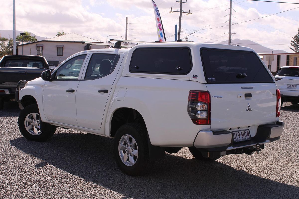 2019 Mitsubishi Triton GLX ADAS MR 4X4