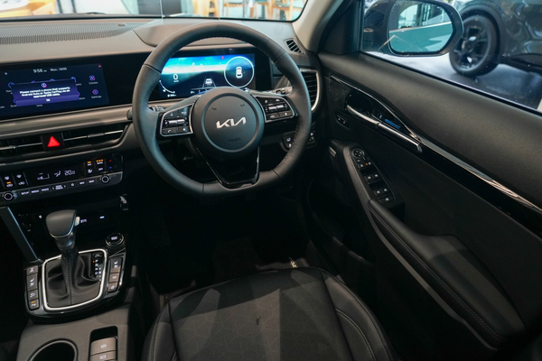 2025 Kia Seltos GT-Line SP2 PE thumb-17