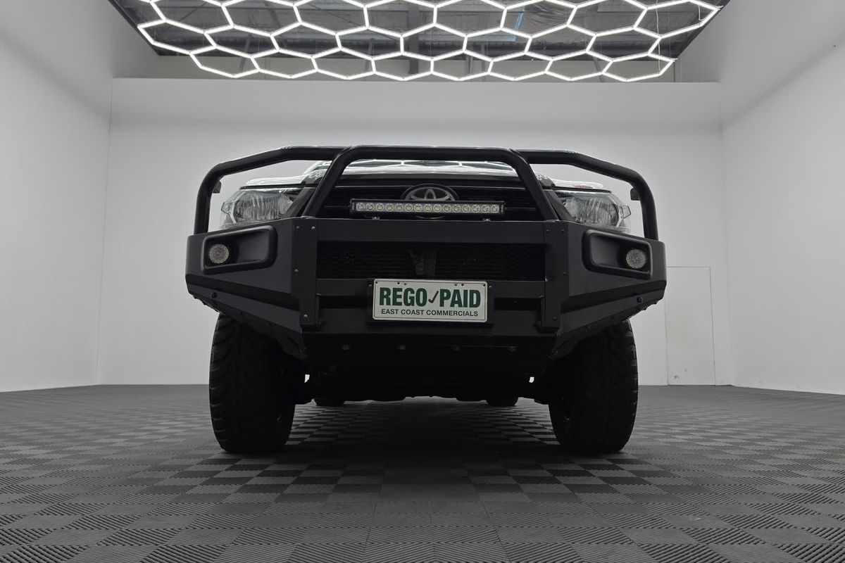 2023 Toyota Hilux SR GUN126R 4X4