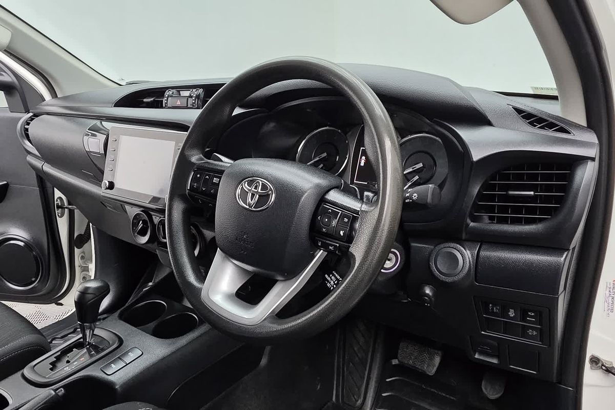 2023 Toyota Hilux SR GUN126R 4X4