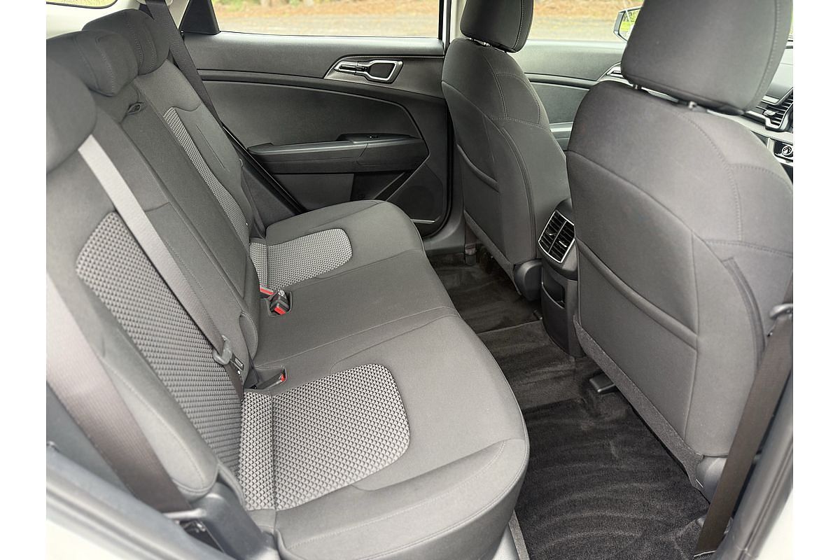 2025 Kia Sportage S NQ5