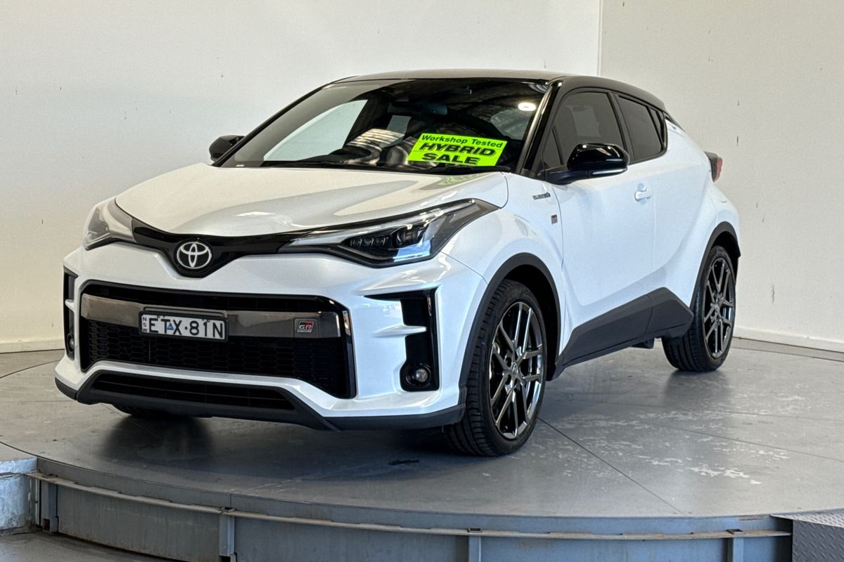 2022 Toyota C-HR GR Sport ZYX10R