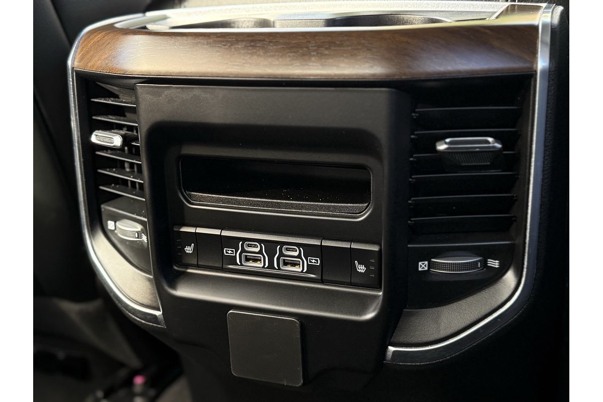 2022 RAM 1500 Laramie DT 4X4 SWB