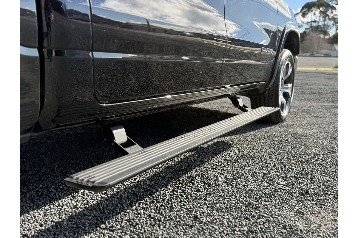 2022 RAM 1500 Laramie DT 4X4 SWB