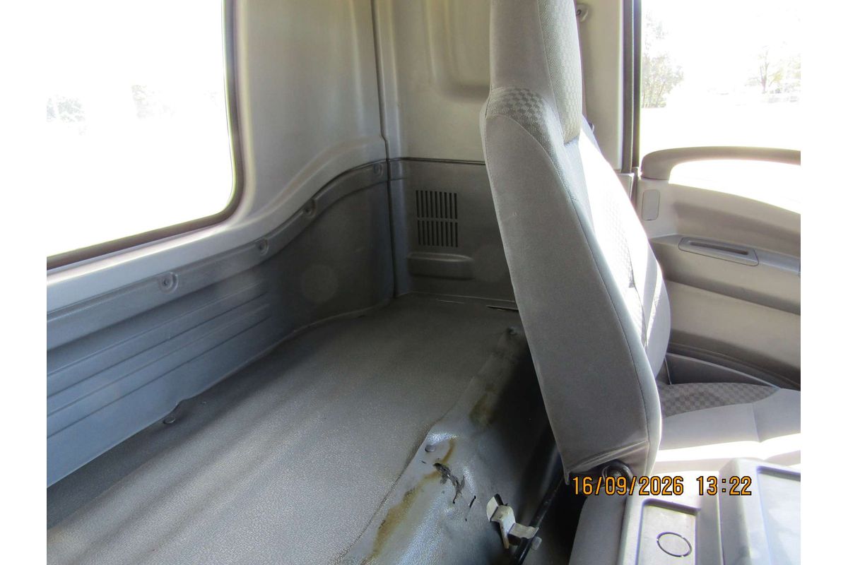 2015 Isuzu FSR 850 X-LONG AUTO FH MY11 4x2 image 3