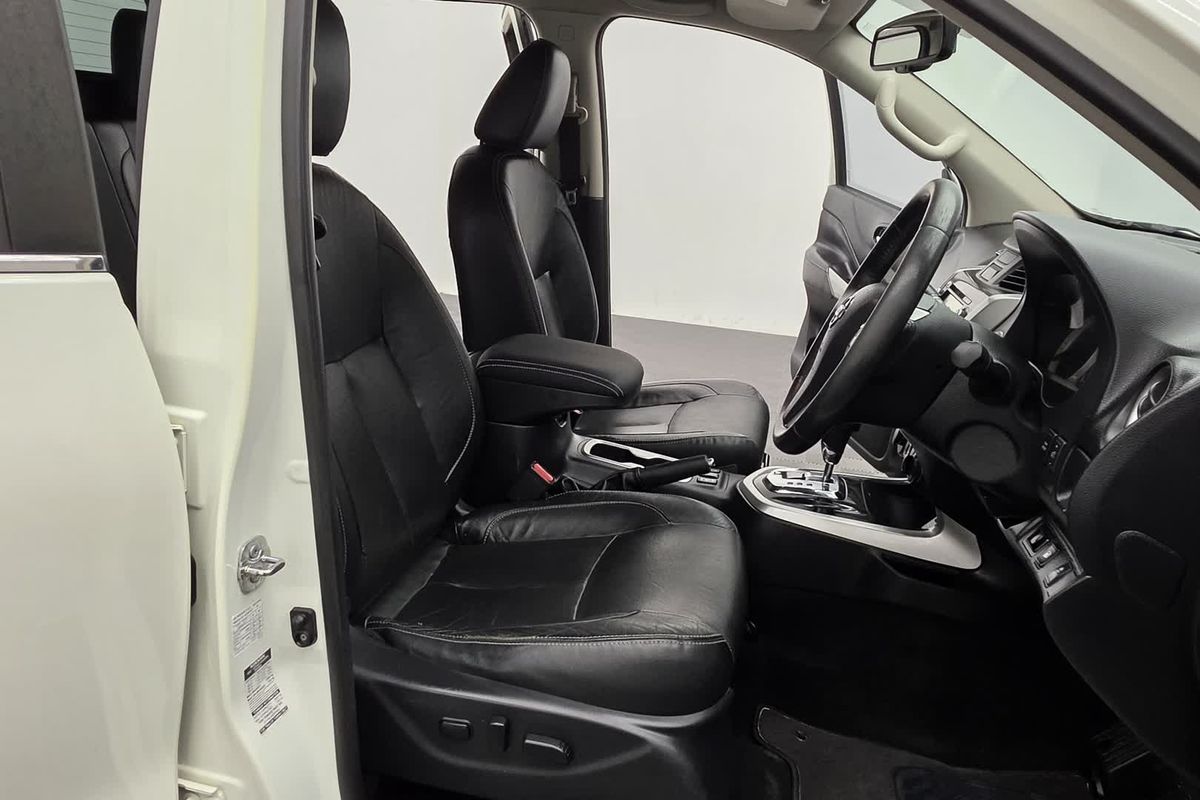 2016 Nissan Navara ST-X D23 4X4