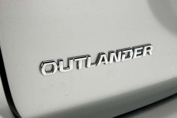2019 Mitsubishi Outlander ES ADAS ZL thumb-21