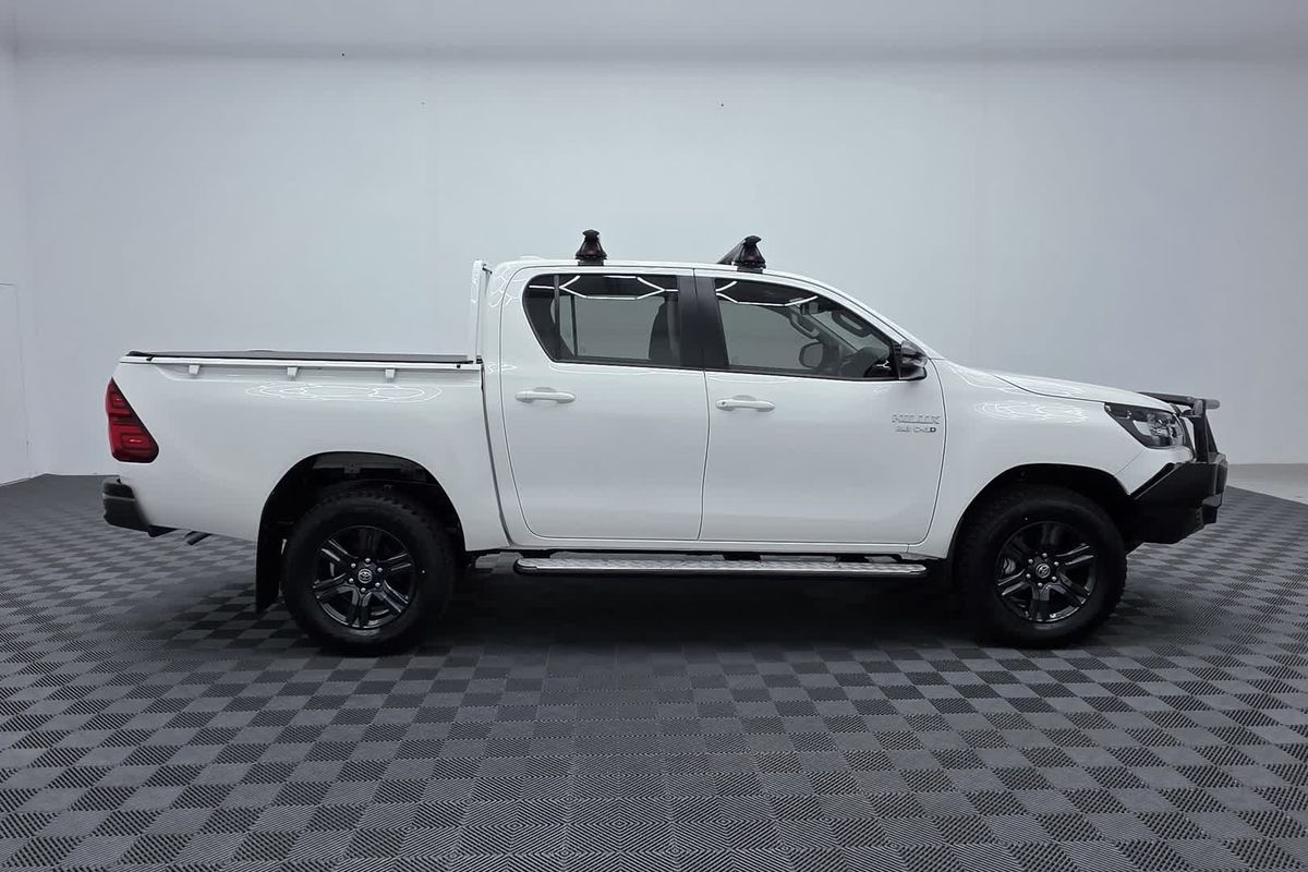 2022 Toyota Hilux SR GUN126R 4X4