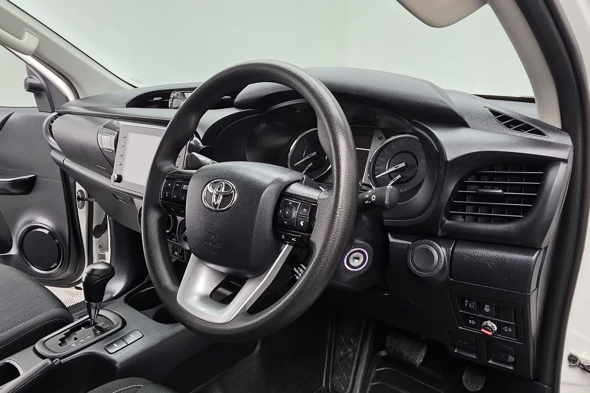 2022 Toyota Hilux SR GUN126R 4X4