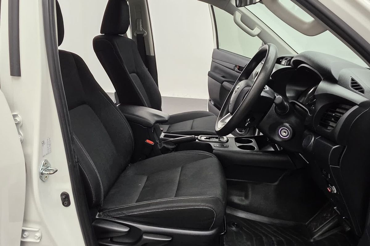 2022 Toyota Hilux SR GUN126R 4X4