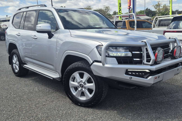 2024 Toyota Landcruiser GXL FJA300R